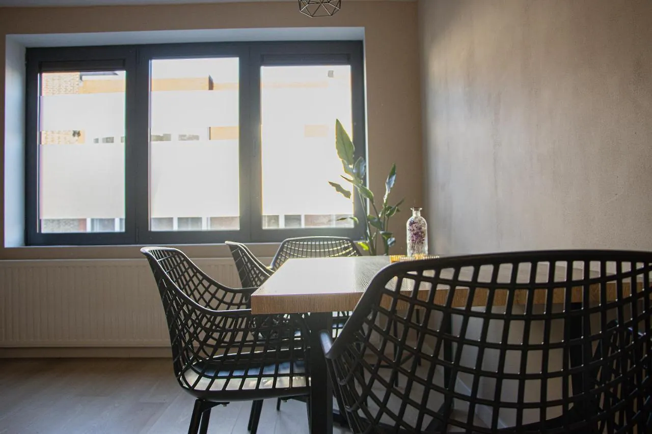 Nsd Home Антверпен 0*,  Бельгия
